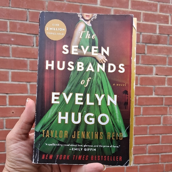 paperback Other - The Seven Husbands Of Evelyn Hugo By Taylor Jenkins Reid